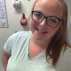 Meet your Posher, Ari